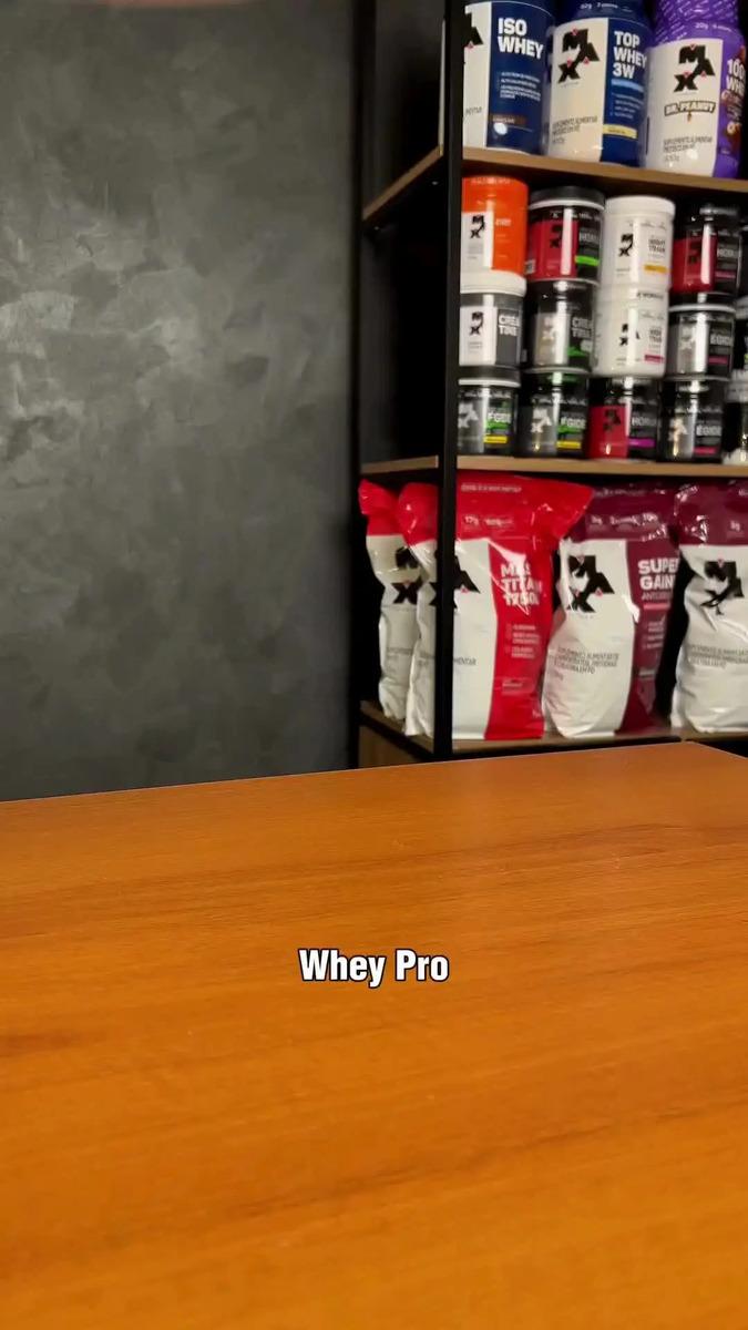 Whey Protein 1kg Whey Pro Max Titanium Sabor Chocolate BCAA e Aminoácidos