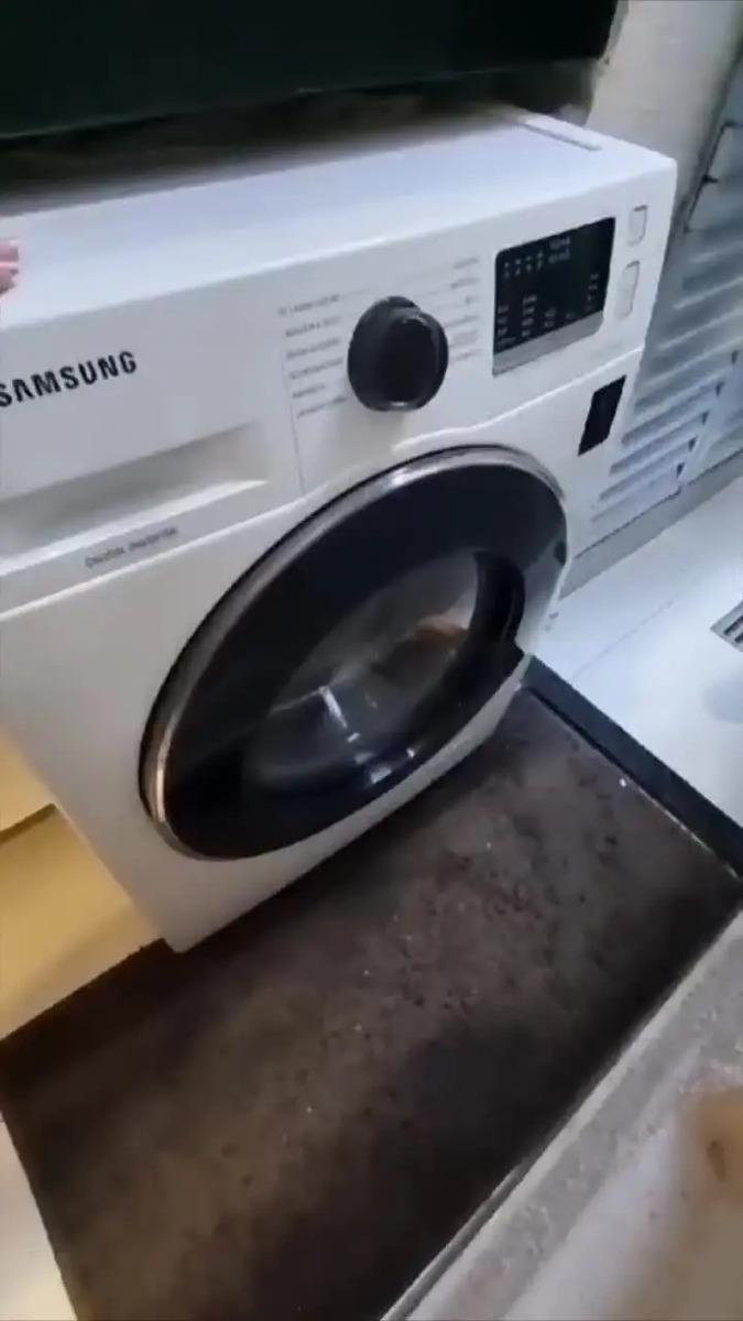 Lava e Seca Samsung WD11M com Digital Inverter Branca 11kg