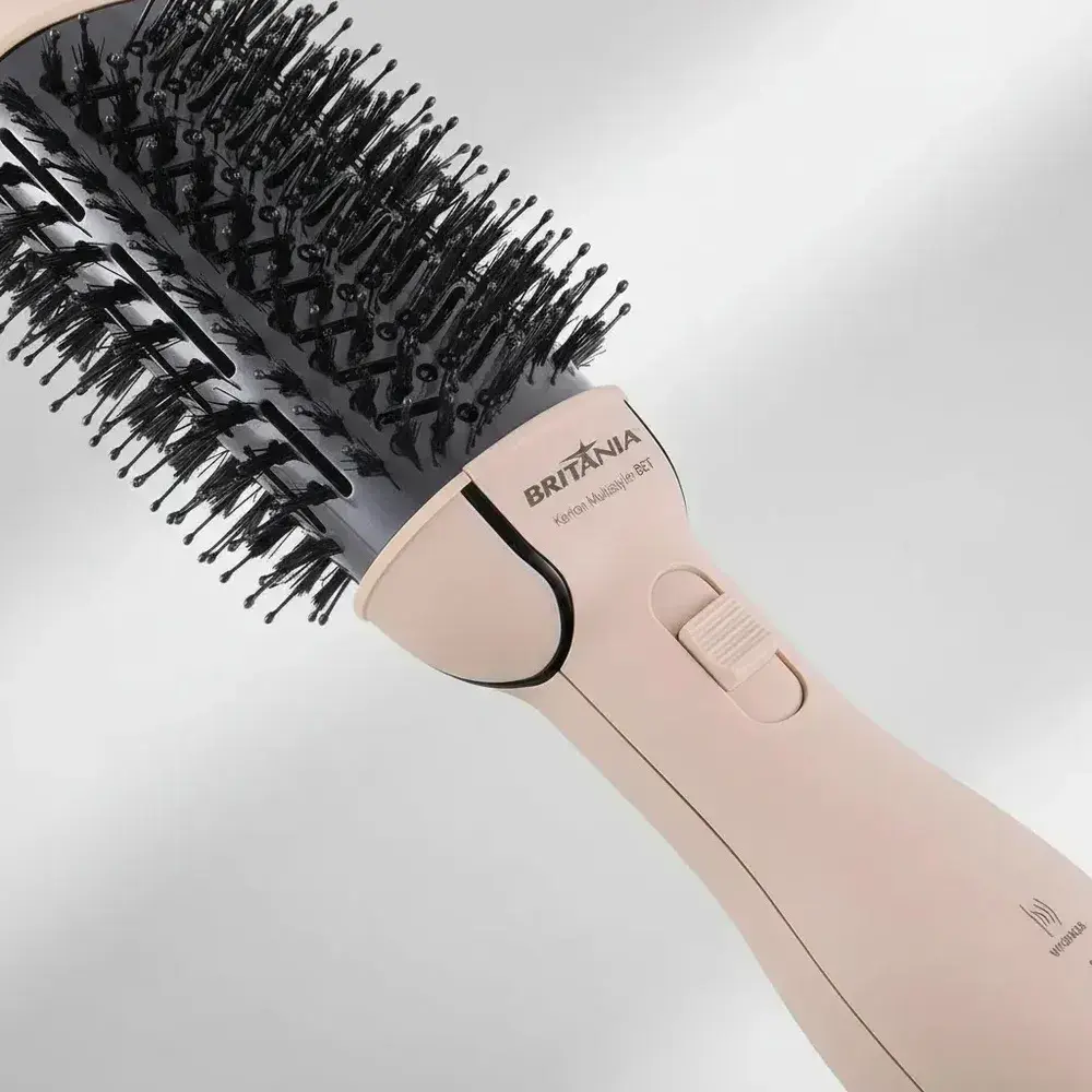 Escova Secadora e Modeladora Britânia 4 em 1 Anti Frizz BEC07R 1300W